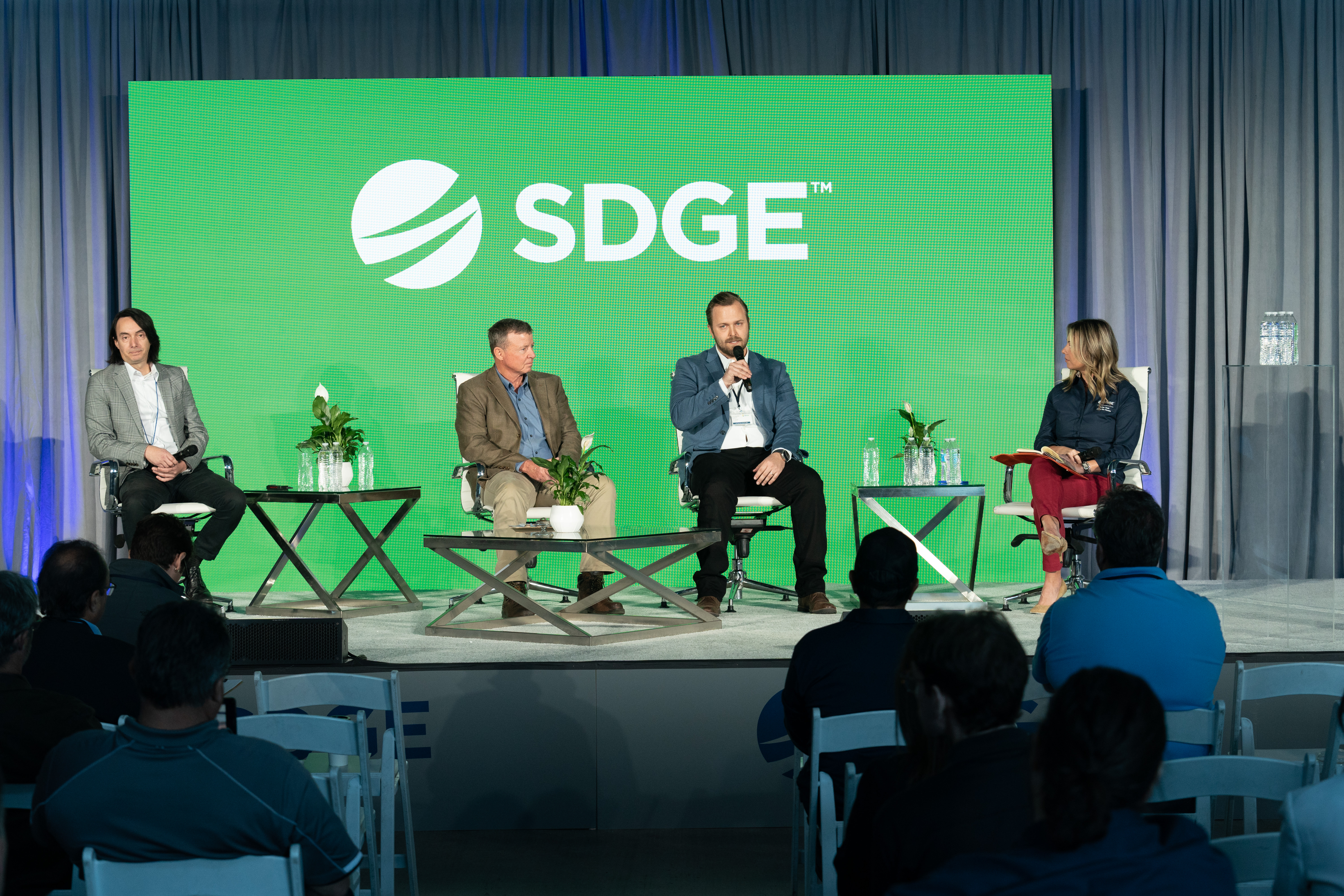 SDG&E’S EV Fleet Day Spotlights Electric Buses, Shuttles, Garbage Trucks And More As CA Prepares For Transition To Zero-Emission Fleets 