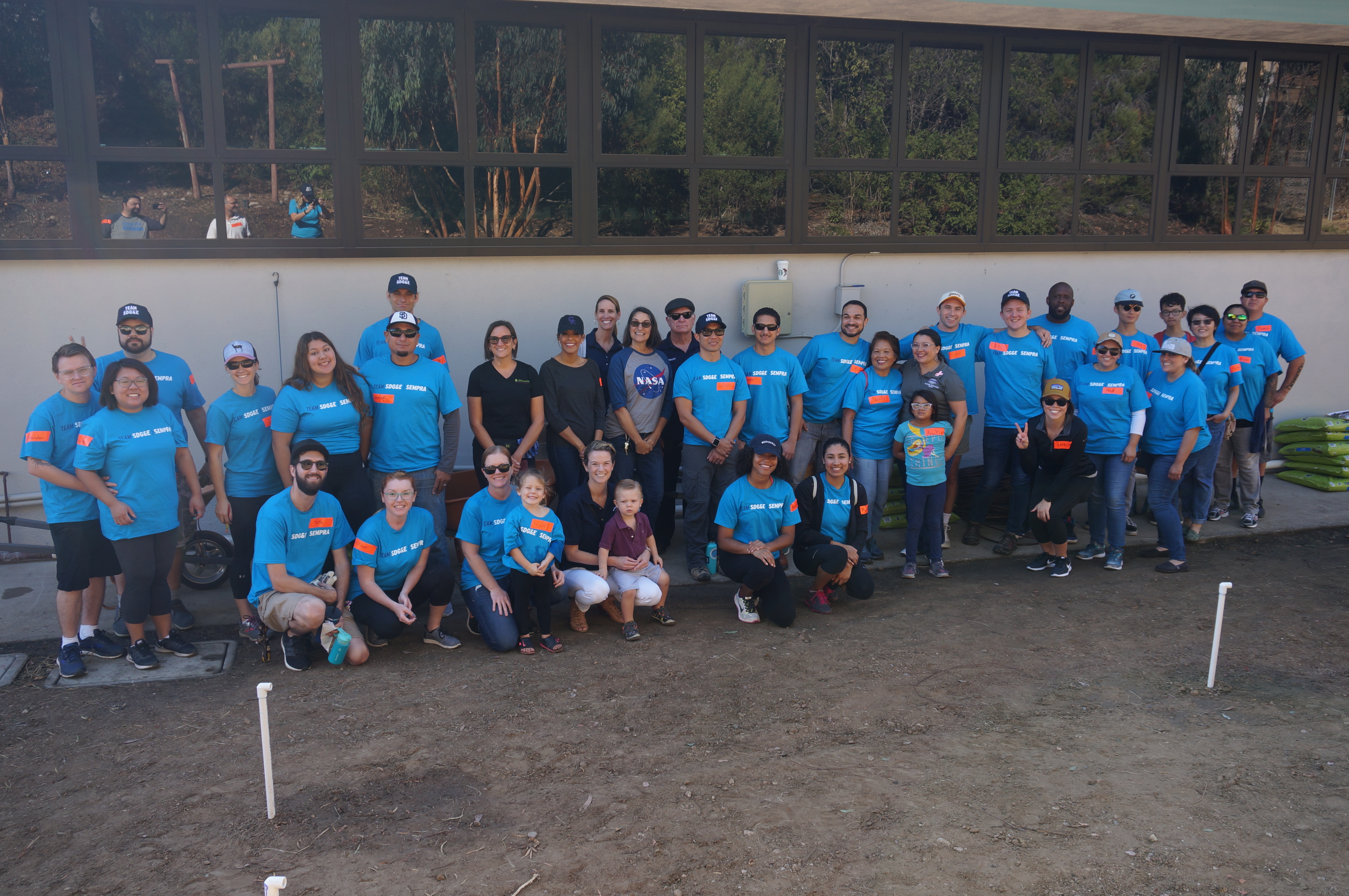 Group photo of volunteers at Ira Harbison Elementary